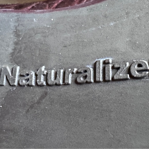 Elegant Brown Loafers for Women Size 5‎ - Picture 8 of 11